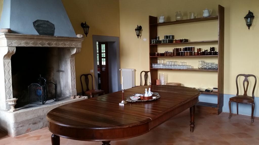 Corte Malpensata Bigarello Luaran gambar